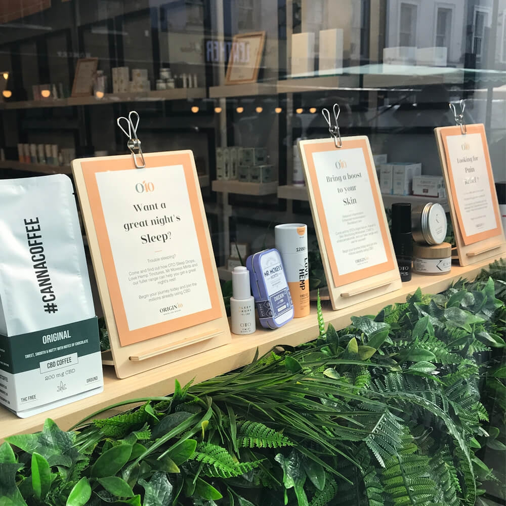 Wooden Menu Holder with Clip