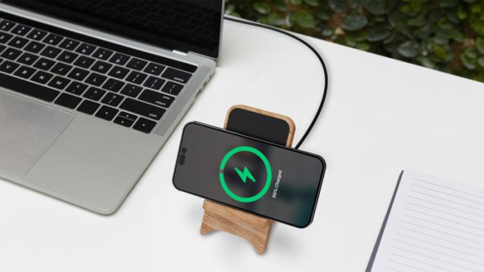 Wireless Branded Charging Stand SCX.design W27 10W